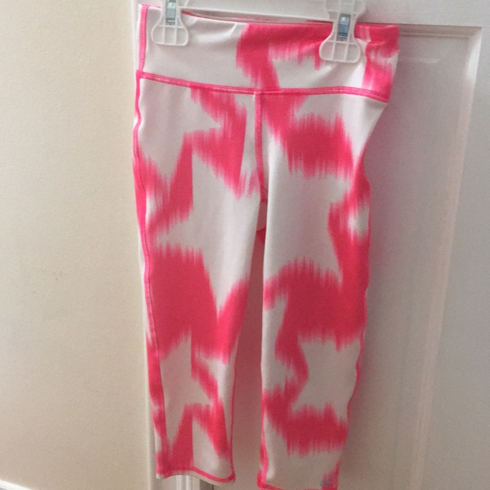 GapFit size small Capri leggings
